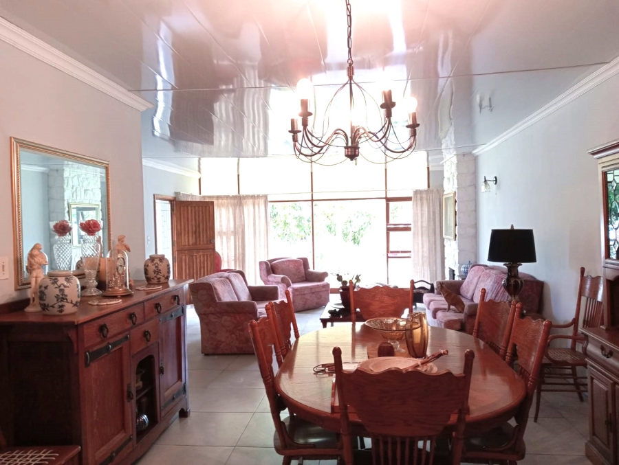 4 Bedroom Property for Sale in Vanes Estate Eastern Cape